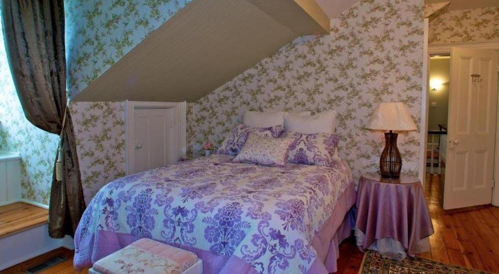 Maplehurst Manor Acomodação com café da manhã Brockville Quarto foto